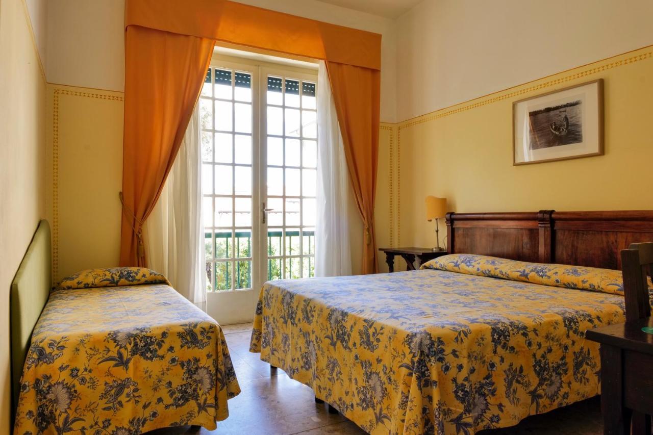 Hotel Club I Pini - Residenza D'Epoca In Versilia Lido di Camaiore Exterior photo