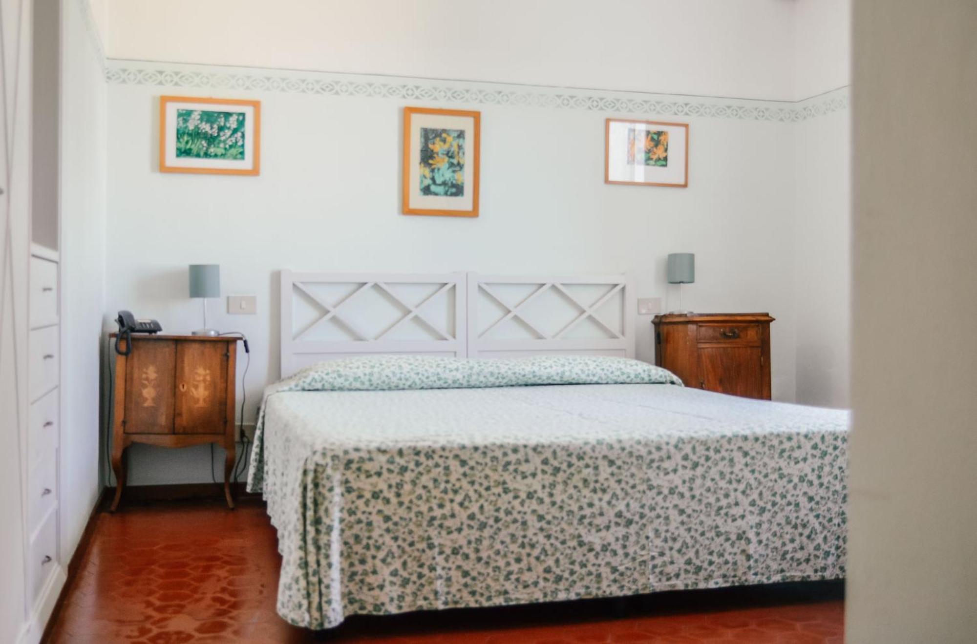 Hotel Club I Pini - Residenza D'Epoca In Versilia Lido di Camaiore Exterior photo